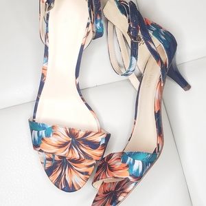 NWT Tropical pump